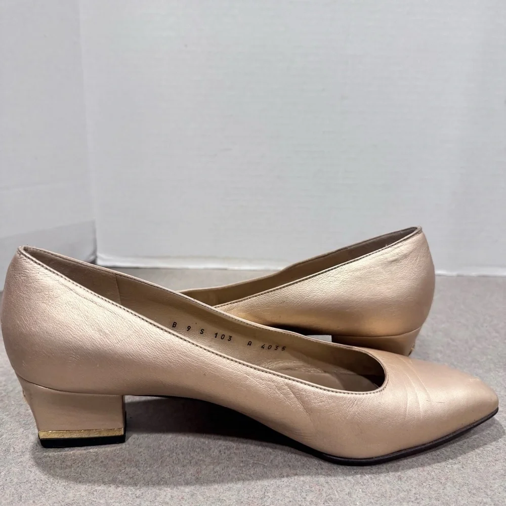 St. John Metallic Gold Vintage Leather Block Heel Pumps Size 9B